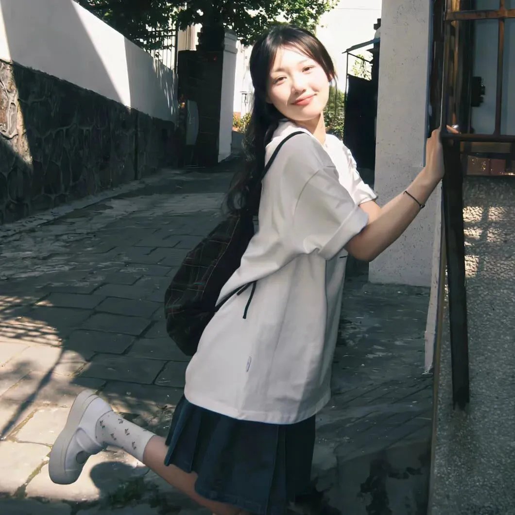太阳总在左边